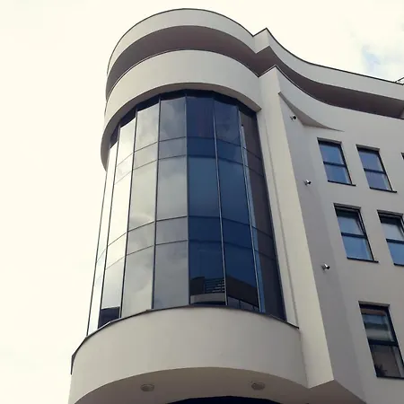 De Don Pedro アパート